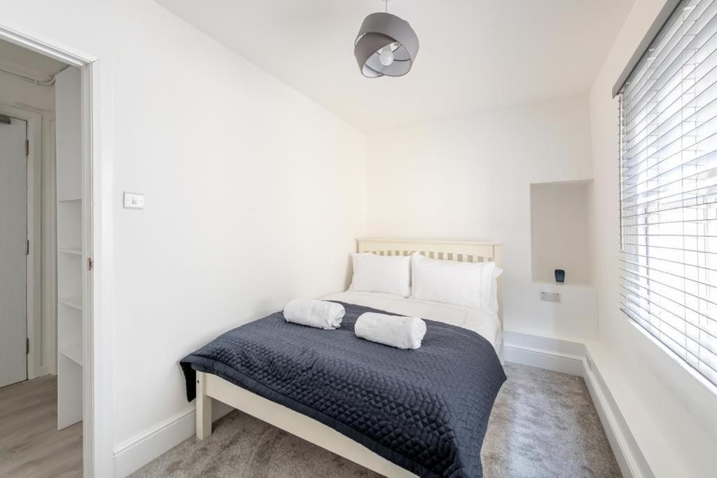 Flat In Centre Appartamento Bath