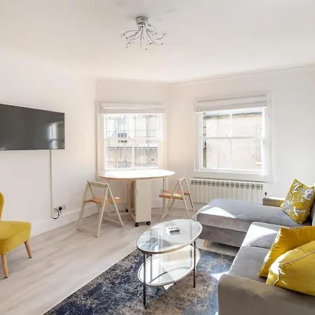 Flat In Bath City Centre Exterior photo