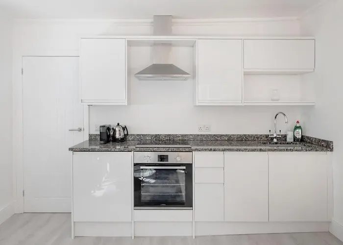 Flat In Bath City Centre